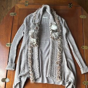Alberto Makali Textured Knit Cardigan in Cream and Tan